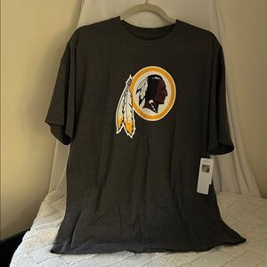 Gray Redskins Logo Men's T-Shirt XL